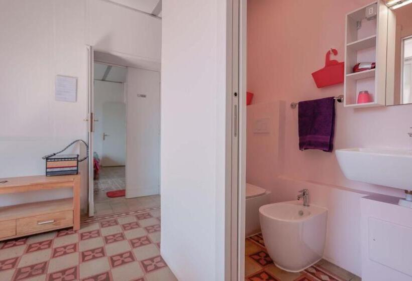 Quarto Estandar, Casa Diaz
