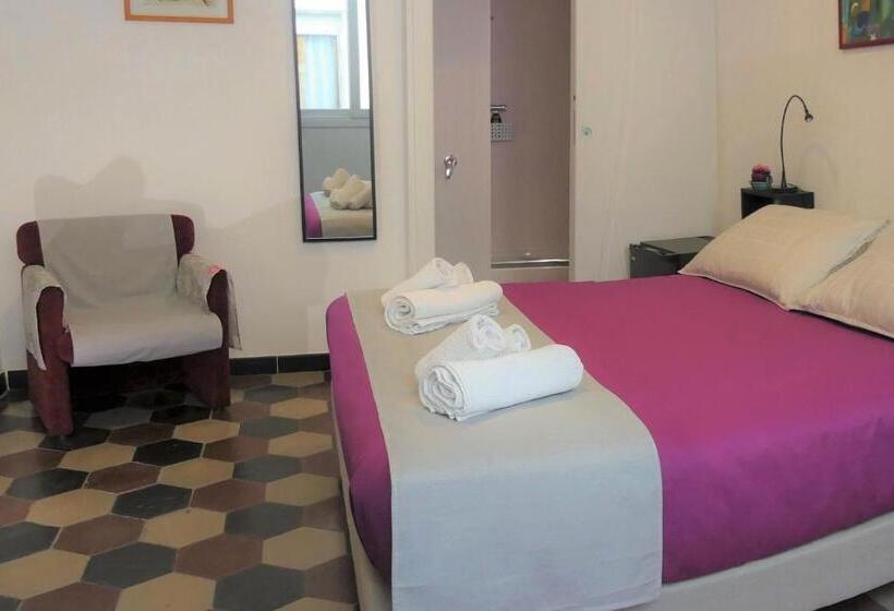 Habitació Estàndard, Casa Diaz