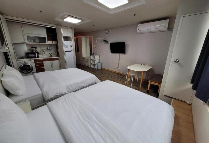 Quarto Quádruplo Standard, Shseoul