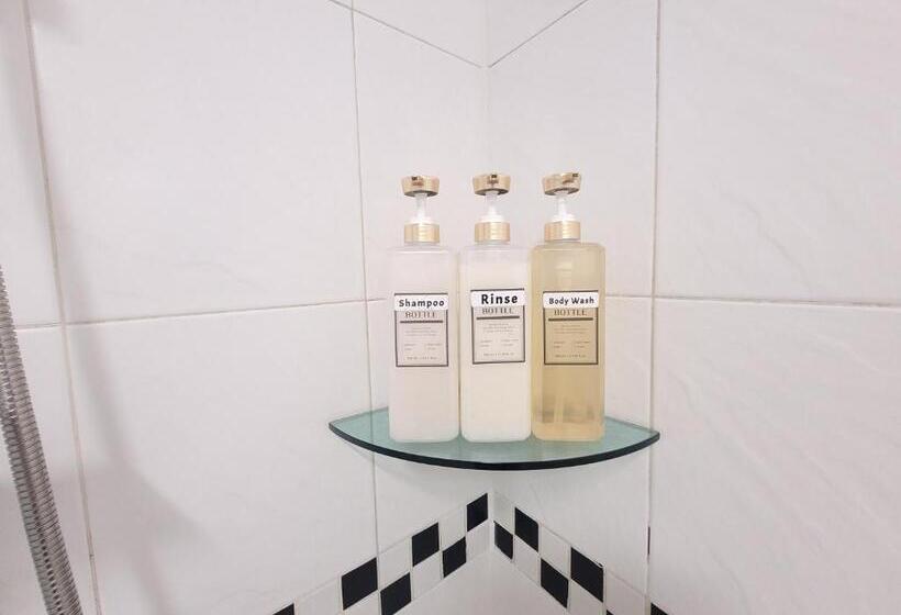 Quarto Familiar, Shseoul