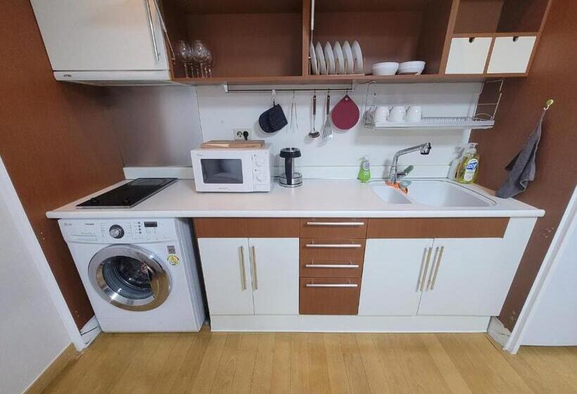 Quarto Familiar, Shseoul