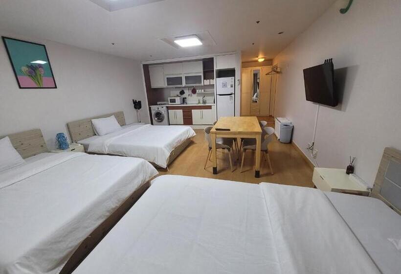 Quarto Familiar, Shseoul