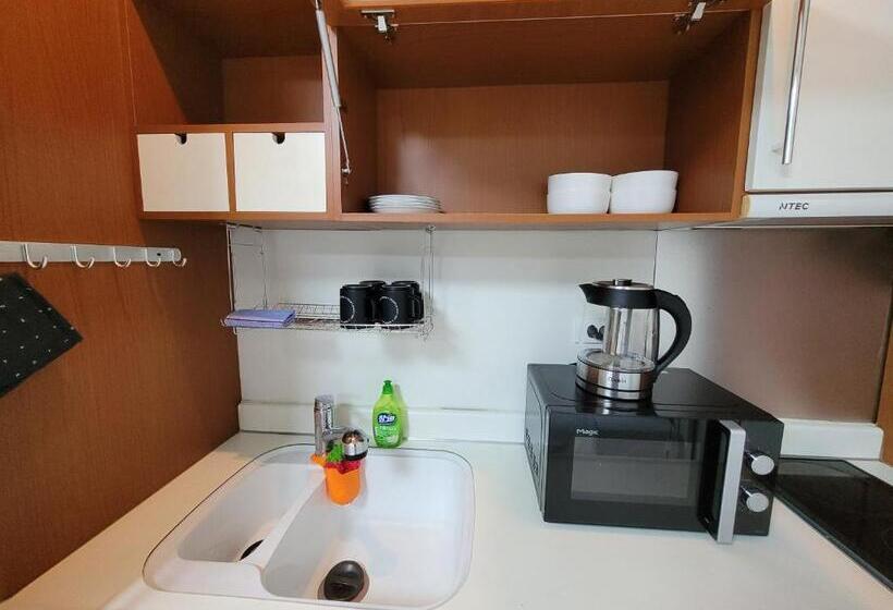 Quarto Quádruplo Standard, Shseoul