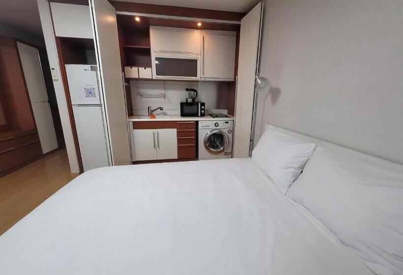 Quarto Quádruplo Standard, Shseoul
