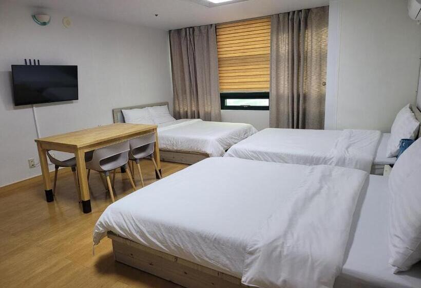 Quarto Familiar, Shseoul