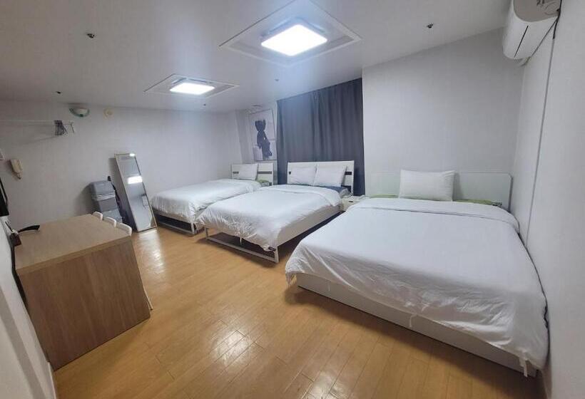 Quarto Familiar, Shseoul