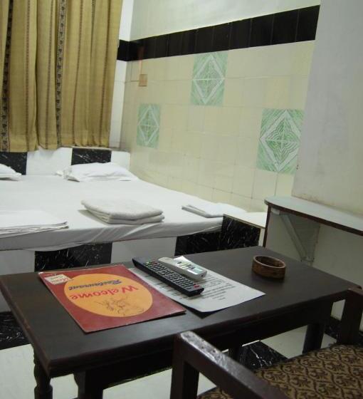 Номер Deluxe, Sai Palace Walking Distance From Taj Mahal  View Of Taj Mahal