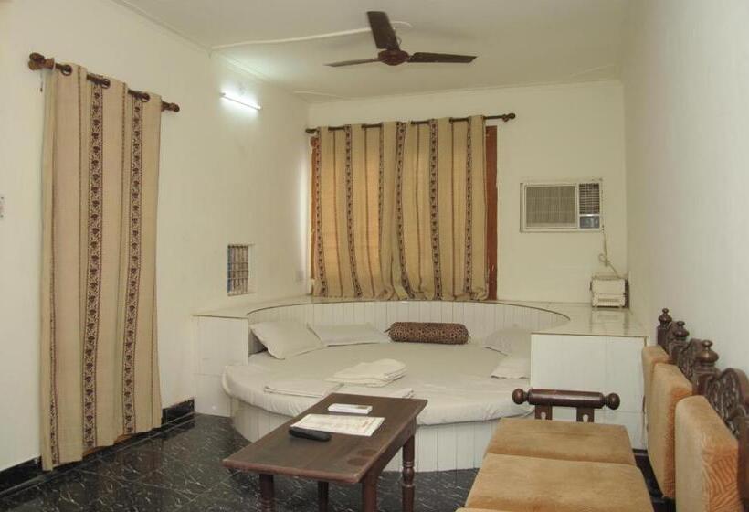 Номер Superior с Видом, Sai Palace Walking Distance From Taj Mahal  View Of Taj Mahal