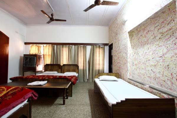 Семейный Номер, Sai Palace Walking Distance From Taj Mahal  View Of Taj Mahal