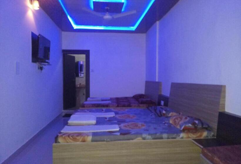 Family Suite, Sai Palace Walking Distance From Taj Mahal  View Of Taj Mahal