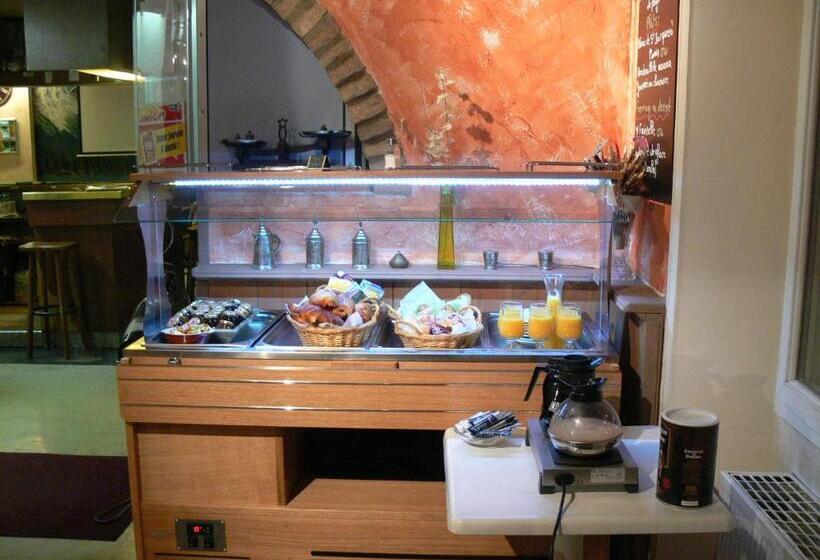 חדר סטנדרט, Le Saint Julien