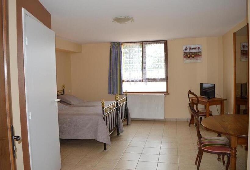 חדר סטנדרט מותאם לאדם עם מוגבלויות, Restaurant Du Midi