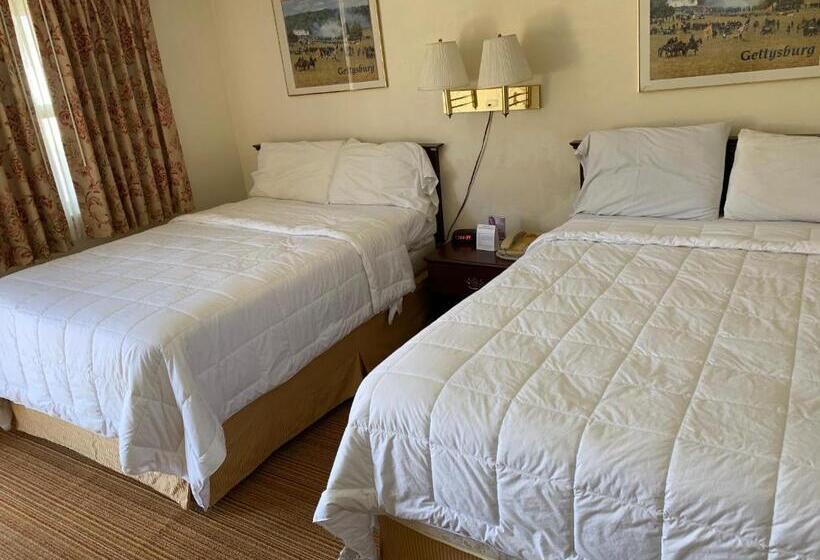 Номер Стандарт 2 Двуспальные Кровати, Red Carpet Inn  Gettysburg