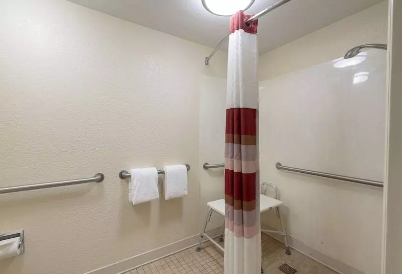 اتاق دلوکس مخصوص معلولین, Red Roof Inn Columbia, Mo