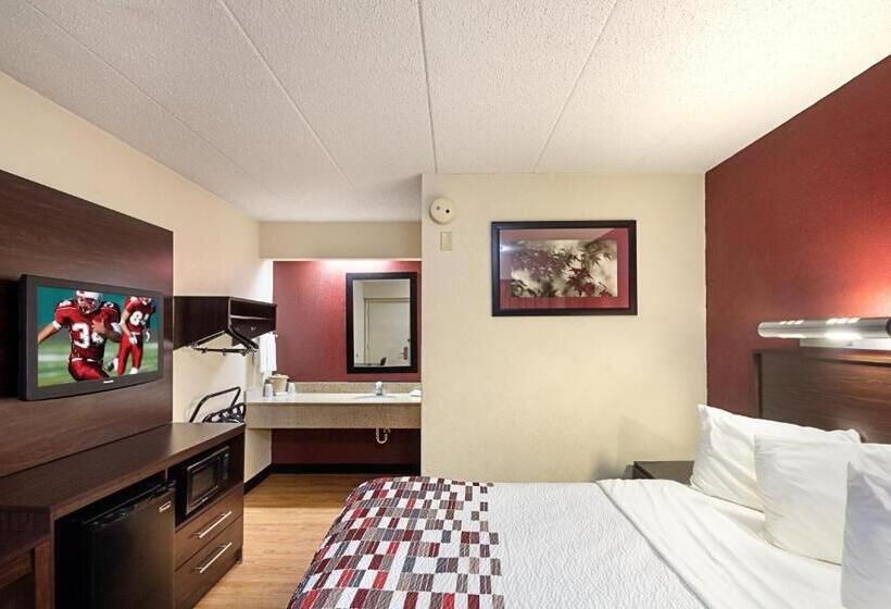Номер Deluxe Кровать Кинг, Red Roof Inn Dayton  Fairborn/ Nutter Center