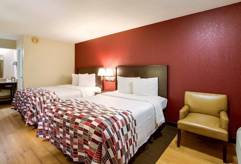 غرفة ديلوكس, Red Roof Inn Grand Rapids Airport