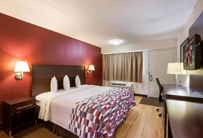 غرفة ديلوكس لذوى الاحتياجات الخاصة, Red Roof Inn Grand Rapids Airport