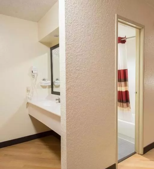キングサイズベッドのスーペリアルーム, Red Roof Inn Houston  Brookhollow