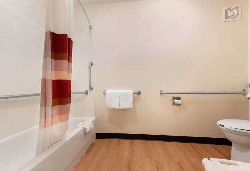 障害者適応デラックスルーム, Red Roof Inn Lafayette  Purdue University