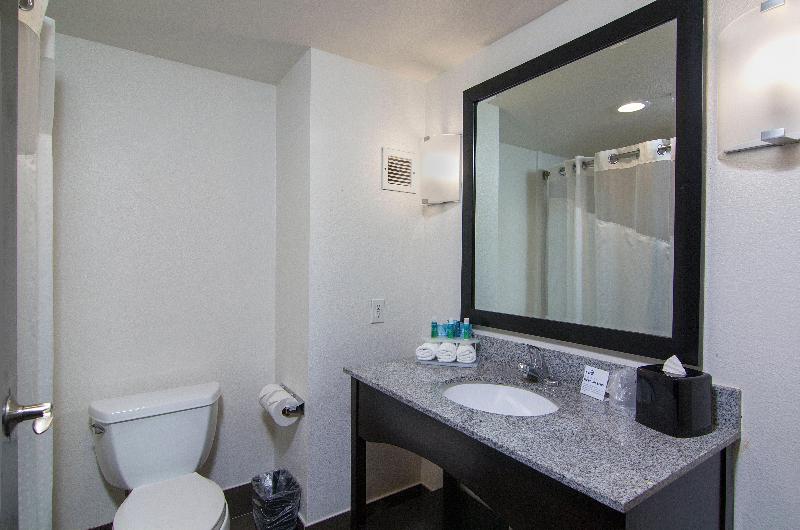 Номер Deluxe, Red Roof Inn Lafayette  Purdue University
