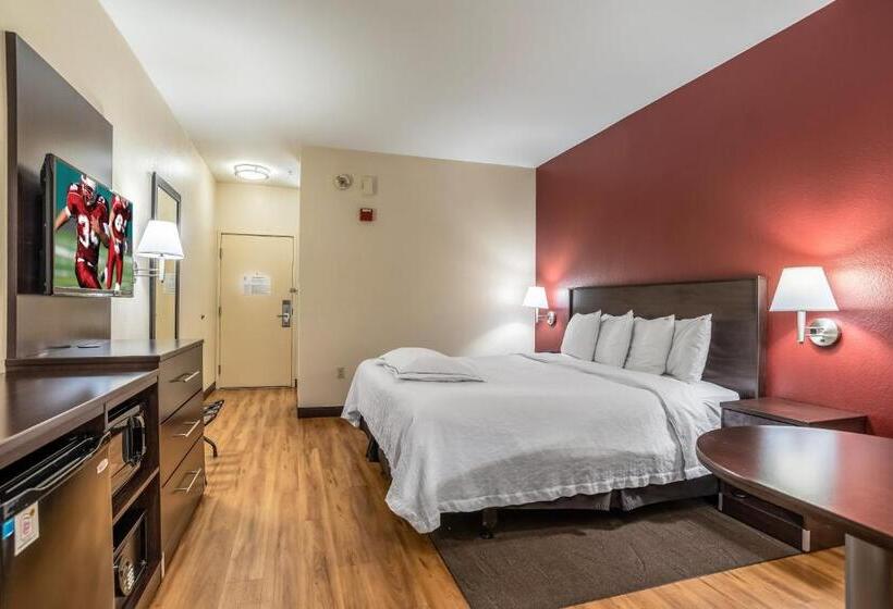 Номер Премиум, Red Roof Inn Plus Raleigh Downtown Ncsu Conv Center