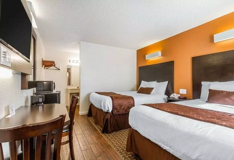 اتاق استاندارد با 2 تخت دوبل, Rodeway Inn Wine Country