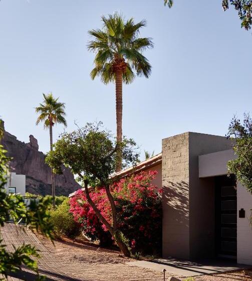 带大床的标准间, Sanctuary Camelback Mountain, A Gurney S Resort And Spa