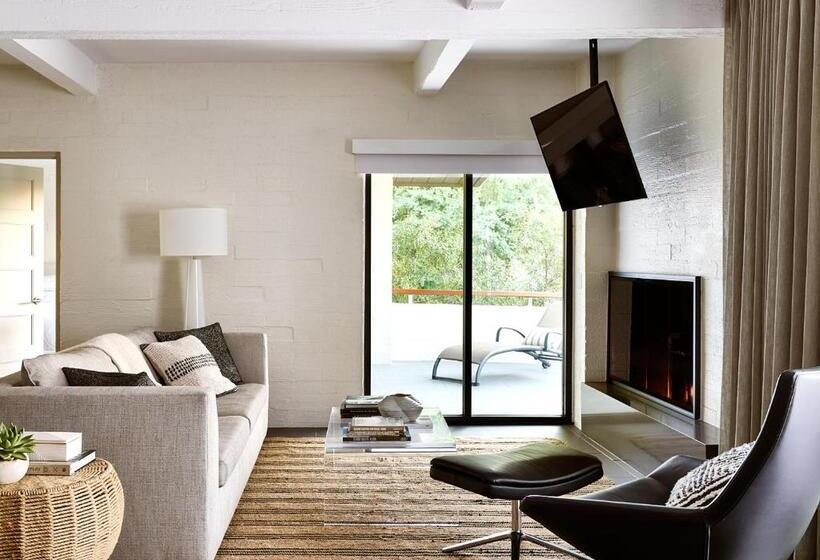 带大床的套房, Sanctuary Camelback Mountain, A Gurney S Resort And Spa