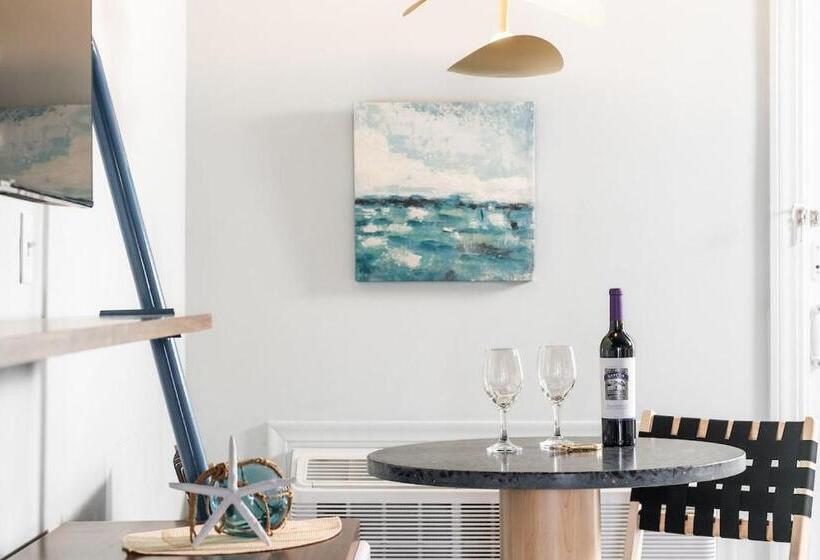 디럭스 룸, Red Jacket Beach Resort