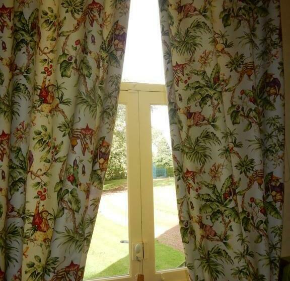 스탠다드 룸, Chambres D Hôtes & Gîtes Du Château De Grand Rullecourt