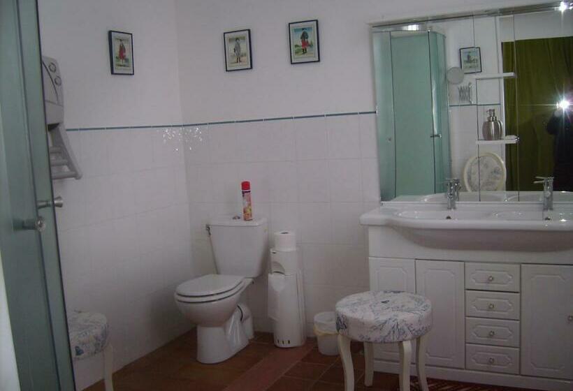 스탠다드 룸, Chambres D Hôtes & Gîtes Du Château De Grand Rullecourt