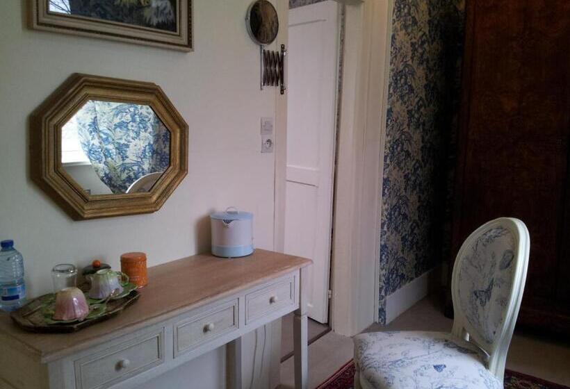 디럭스 룸, Chambres D Hôtes & Gîtes Du Château De Grand Rullecourt