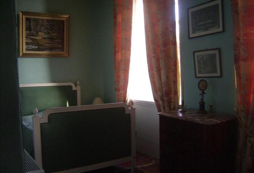 패밀리 스위트, Chambres D Hôtes & Gîtes Du Château De Grand Rullecourt