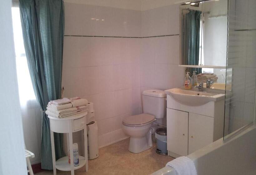 패밀리 스위트, Chambres D Hôtes & Gîtes Du Château De Grand Rullecourt