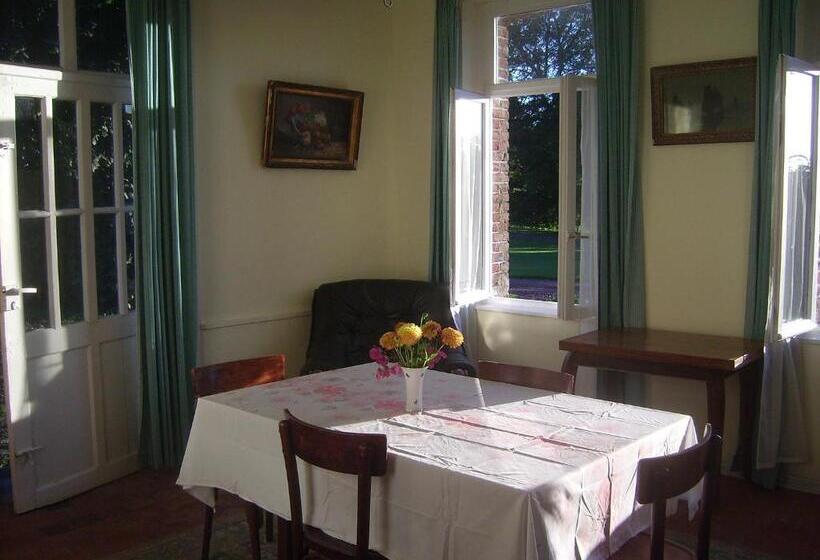 בית, 4 חדרי שינה, Chambres D Hôtes & Gîtes Du Château De Grand Rullecourt