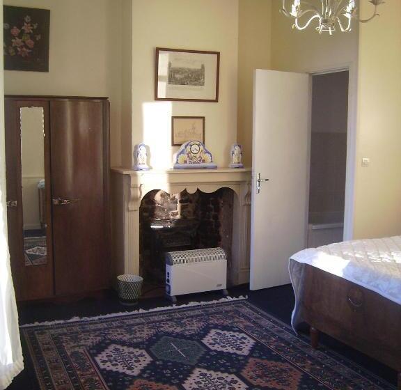 침실 4개 주택, Chambres D Hôtes & Gîtes Du Château De Grand Rullecourt