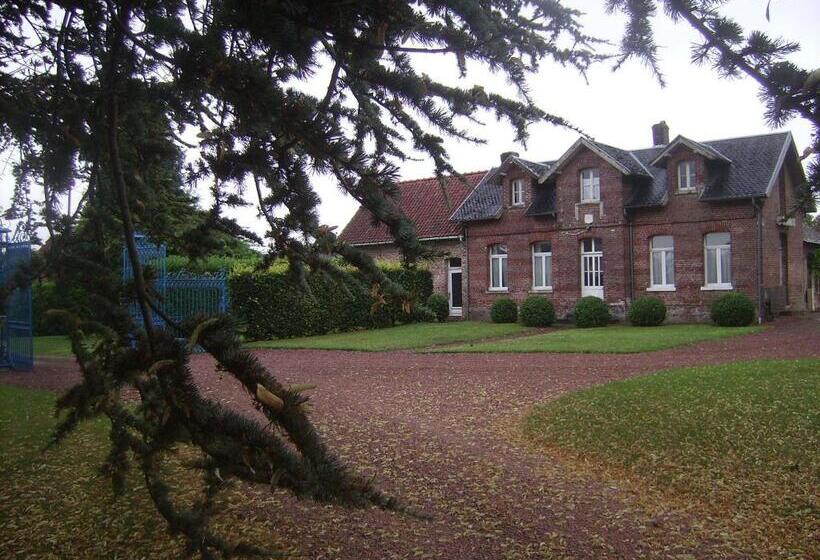 4间卧室的房子, Chambres D Hôtes & Gîtes Du Château De Grand Rullecourt