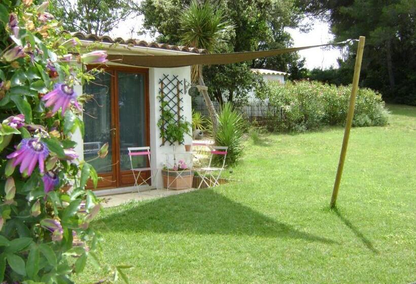 סוויטה משפחתית, Domaine à L Aise Piscine Chauffée