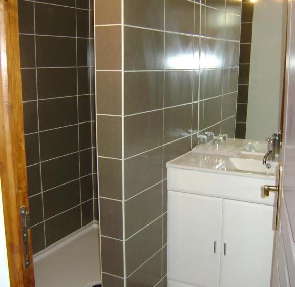 סוויטה משפחתית, Domaine à L Aise Piscine Chauffée