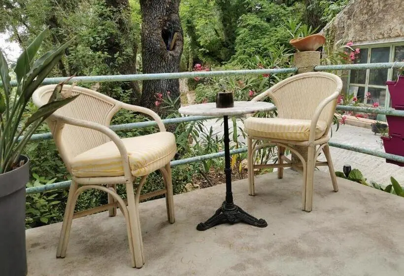 スタンダードルーム, Domaine à L Aise   Piscine Chauffée