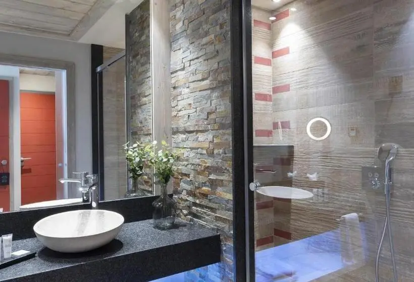 اتاق لوکس, Mgm Hôtels & Résidences – Hôtel Les Suites D’alexane