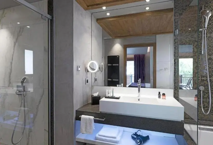 اتاق لوکس, Mgm Hôtels & Résidences – Hôtel Les Suites D’alexane