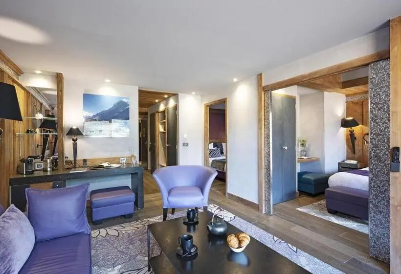 سوییت, Mgm Hôtels & Résidences – Hôtel Les Suites D’alexane