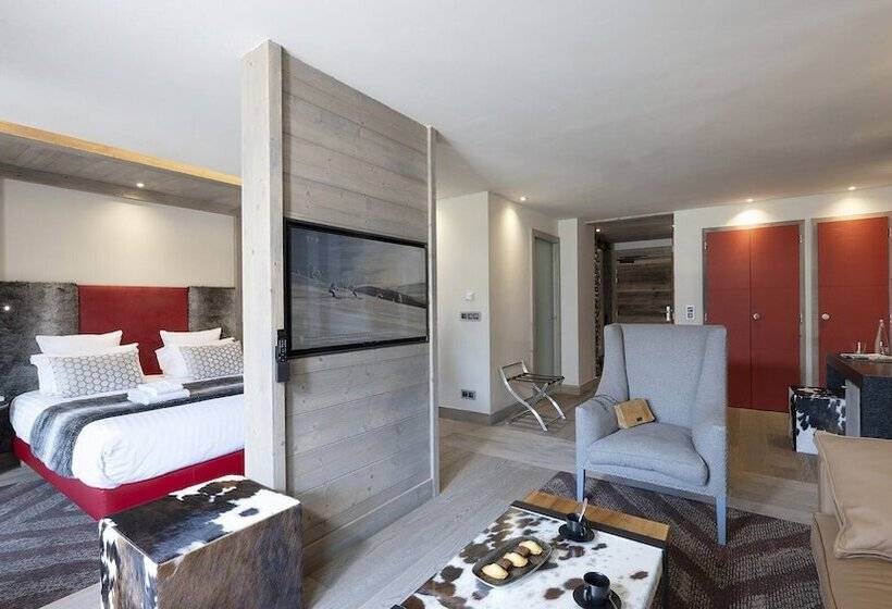 Полулюкс, Mgm Hôtels & Résidences – Hôtel Les Suites D’alexane