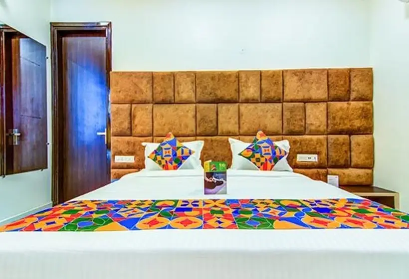 اتاق لوکس, Fabhotel Nayyar Inn