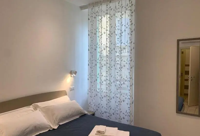 Standard Neljän Hengen Huone, Affittacamere Sapore Di Mare