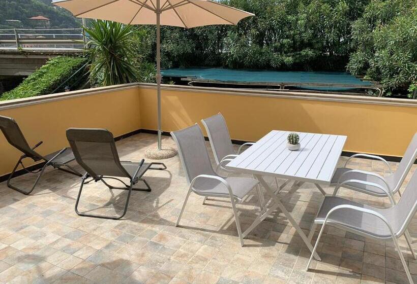 آپارتمان 1 خوابه با تراس, Affittacamere Sapore Di Mare