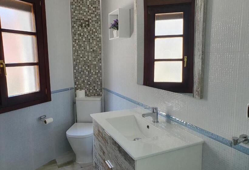 Номер Стандарт, Albergue Piedad