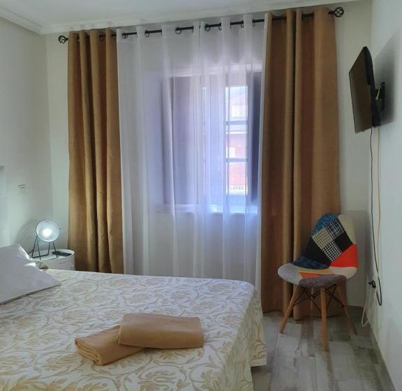 اتاق لوکس, Albergue Piedad