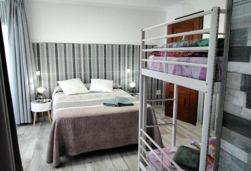 اتاق استاندارد چهار تخته, Albergue Piedad